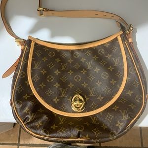 Louis Vuitton Tulum GM